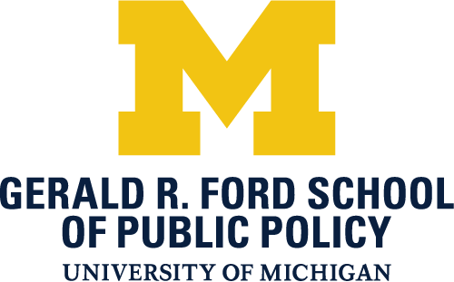 logo-formal-vertical-signature2